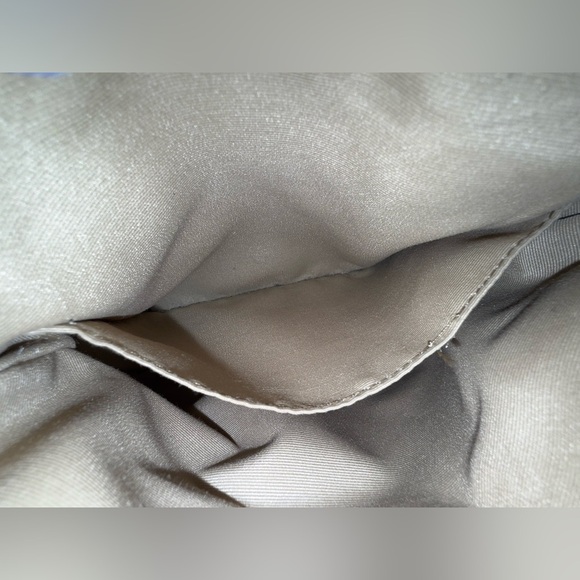 Coach tan and gold crossbody bag - Picture 7 of 8